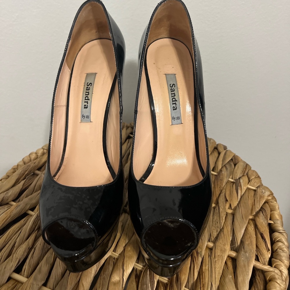 Black Patent Leather Pumps